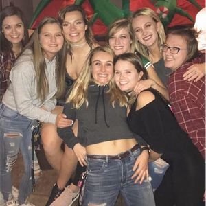 Meet your Posher, Leah